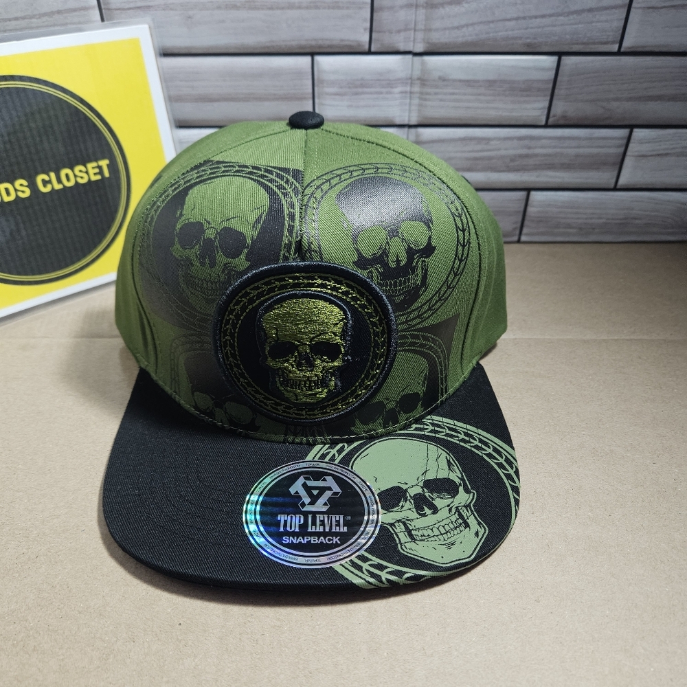 Green and Black Skull Snapback Hat